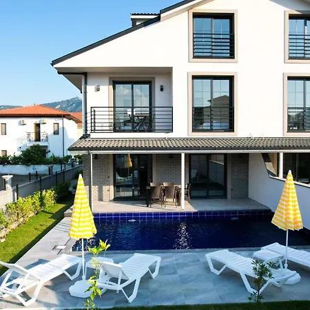 Ozel Havuzlu Dalyan Baris * Ortaca (Mugla)