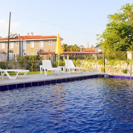 Ozel Havuzlu Dalyan Baris Ortaca (Mugla)